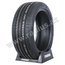 Ecsta HS51 235/45 R18